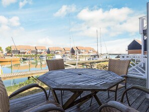 Apartment | Water view - 4 Person Holiday Home on a Holiday Park in Borre (Borre)