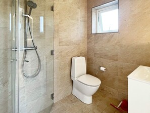 House | Bathroom
