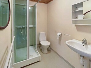 House | Bathroom - 4 Star Holiday Home in Svangsta (Svangsta)