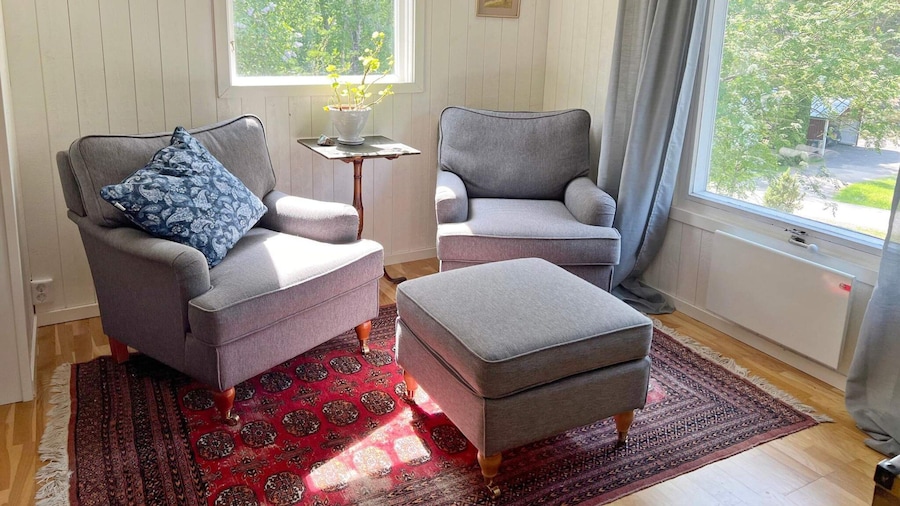 6 Person Holiday Home in Djurhamn