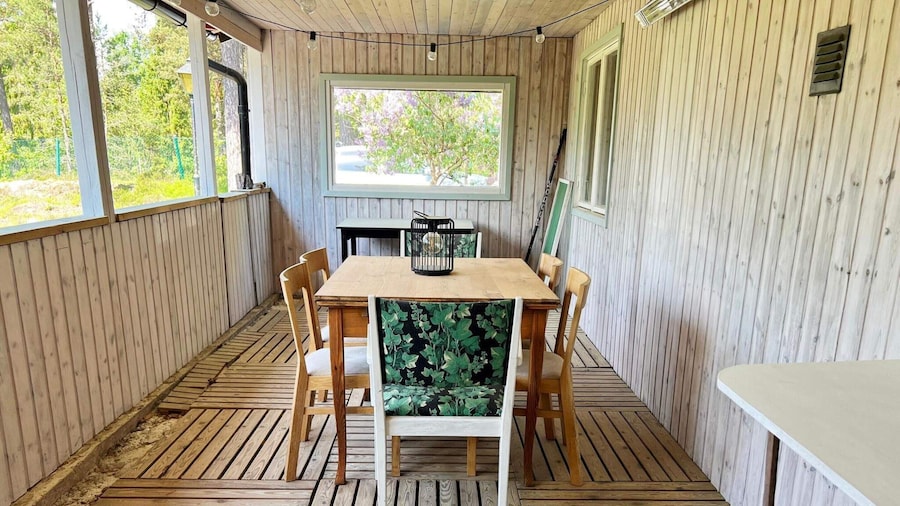 6 Person Holiday Home in Djurhamn