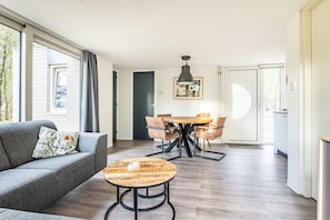 Bungalow | Living room