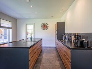 House | Private kitchen - Villa on Texel Near Wadden Sea & Bird Area (Oosterend)