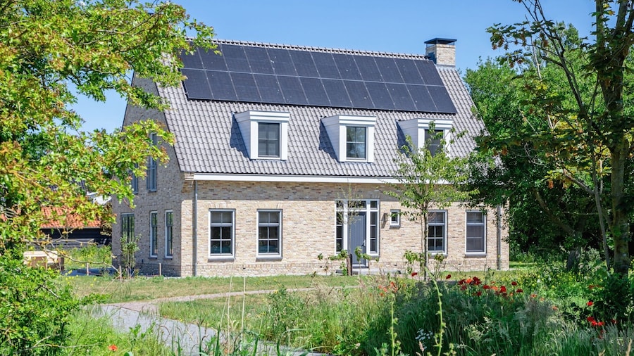 Villa on Texel Near Wadden Sea & Bird Area