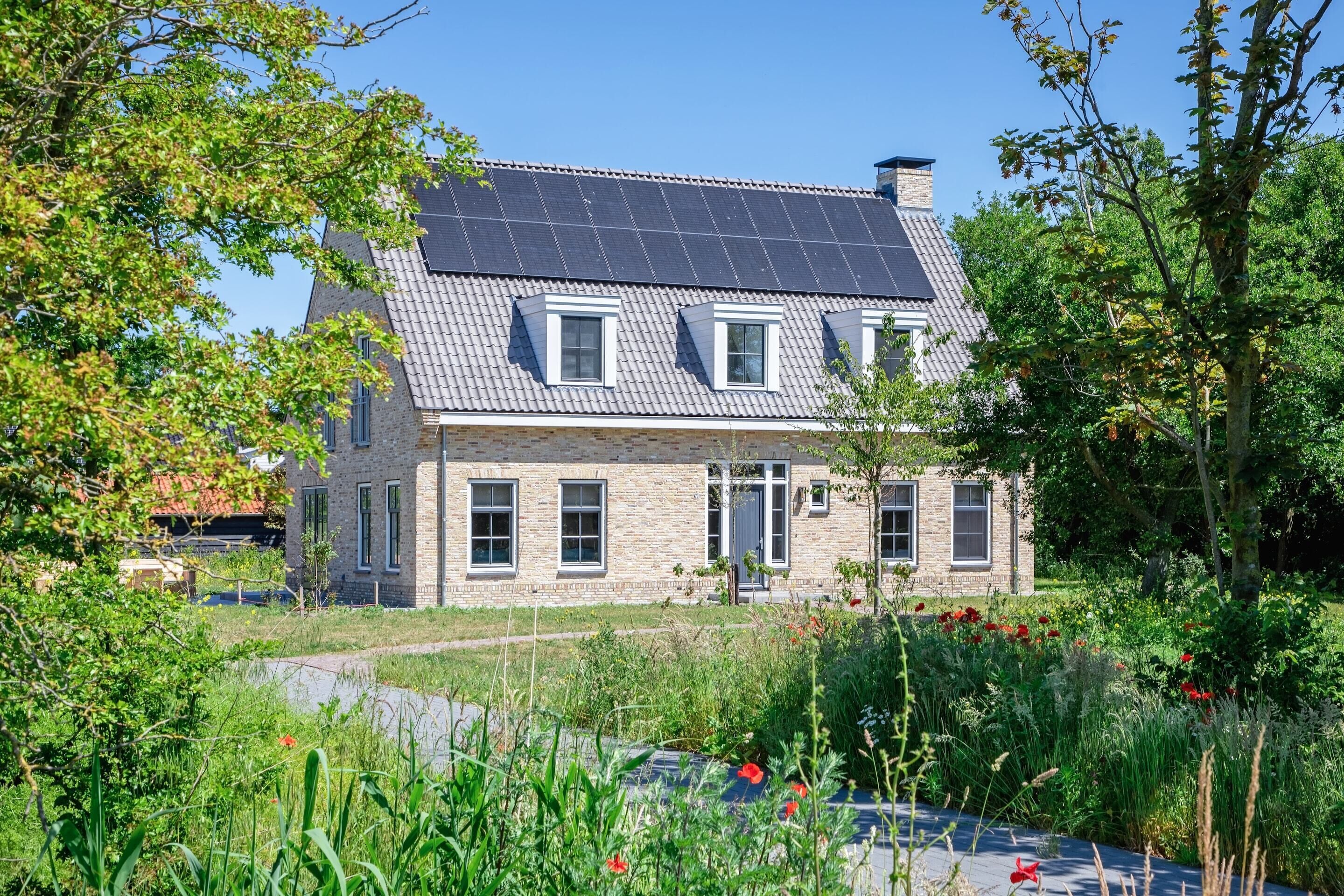 House | Exterior
