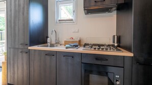 Uklassifisert bilde, 3 av 36, knapp