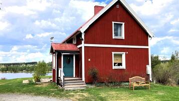 House | Exterior