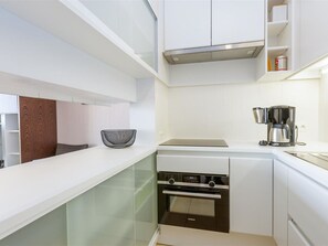 Apartment | Private kitchen - Apartment in Middelkerke Near Sandy Beach (Middelkerke)