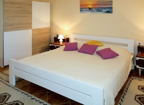 Villa | 6 habitaciones y muebles diferentes