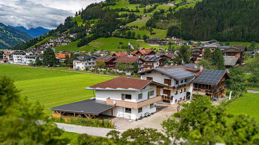 Beautiful Holiday Home in Mayrhofen