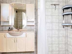 House | Bathroom