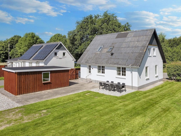 House | Exterior