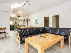 House | Dining