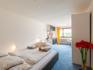 Apartment | 1 bedroom, individually furnished, bed sheets - Dog-friendly Chalet in Bregenzerwald (Sibratsgfaell)