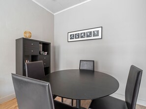 House | Dining - Ideal Holiday Home With Garage (Blankenberge)