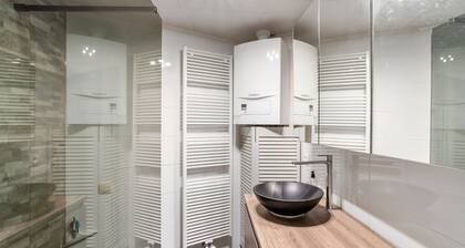 Ideal Holiday Home With Garage