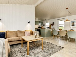 House | Tempat makan