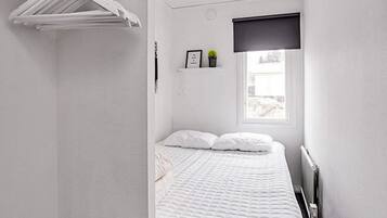 House | 3 bedrooms, individually furnished