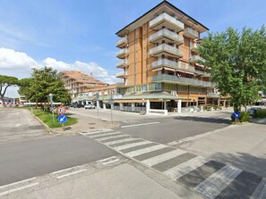 Exterior - Coastal Apartment With Pool Access (Caorle)