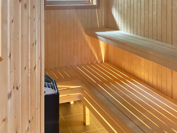 Sauna - 4 Star Holiday Home in Ljustero (Ljusterö)