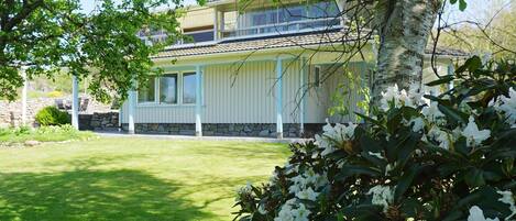 House | Exterior