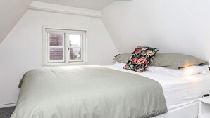 House | 3 bedrooms, individually furnished - 5 Person Holiday Home in Tjele (Tjele)
