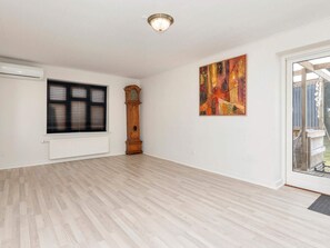 House | Interior - 5 Person Holiday Home in Tjele (Tjele)