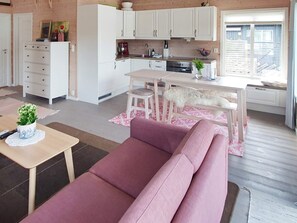 Private kitchen - 5 Person Holiday Home in Treungen (Nissedal)