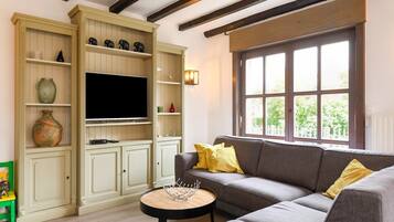 Vila | Ruang keluarga