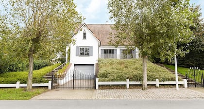Holiday Home Nieuwpoort Near Sandy Beach