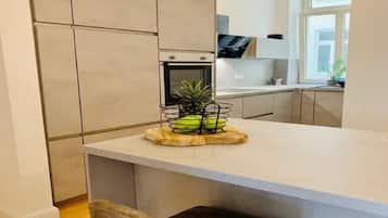 House | Private kitchen | Electric kettle, toaster
