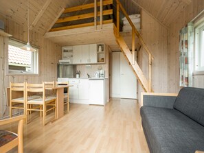 House | Private kitchen - Cozy Cabin in Town Center - By Traum Ferienwohnungen (Bogense)