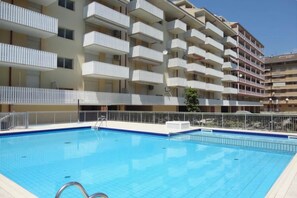 Apartment | Exterior - Apartment in Caorle Near Sea Beach & Pool (Caorle)