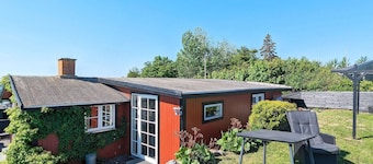 2 Person Holiday Home in Martofte