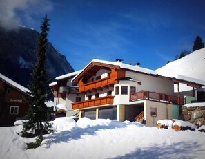 House | Exterior - Holiday Home in Finkenberg With Terrace (Finkenberg)