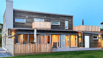 House | Exterior