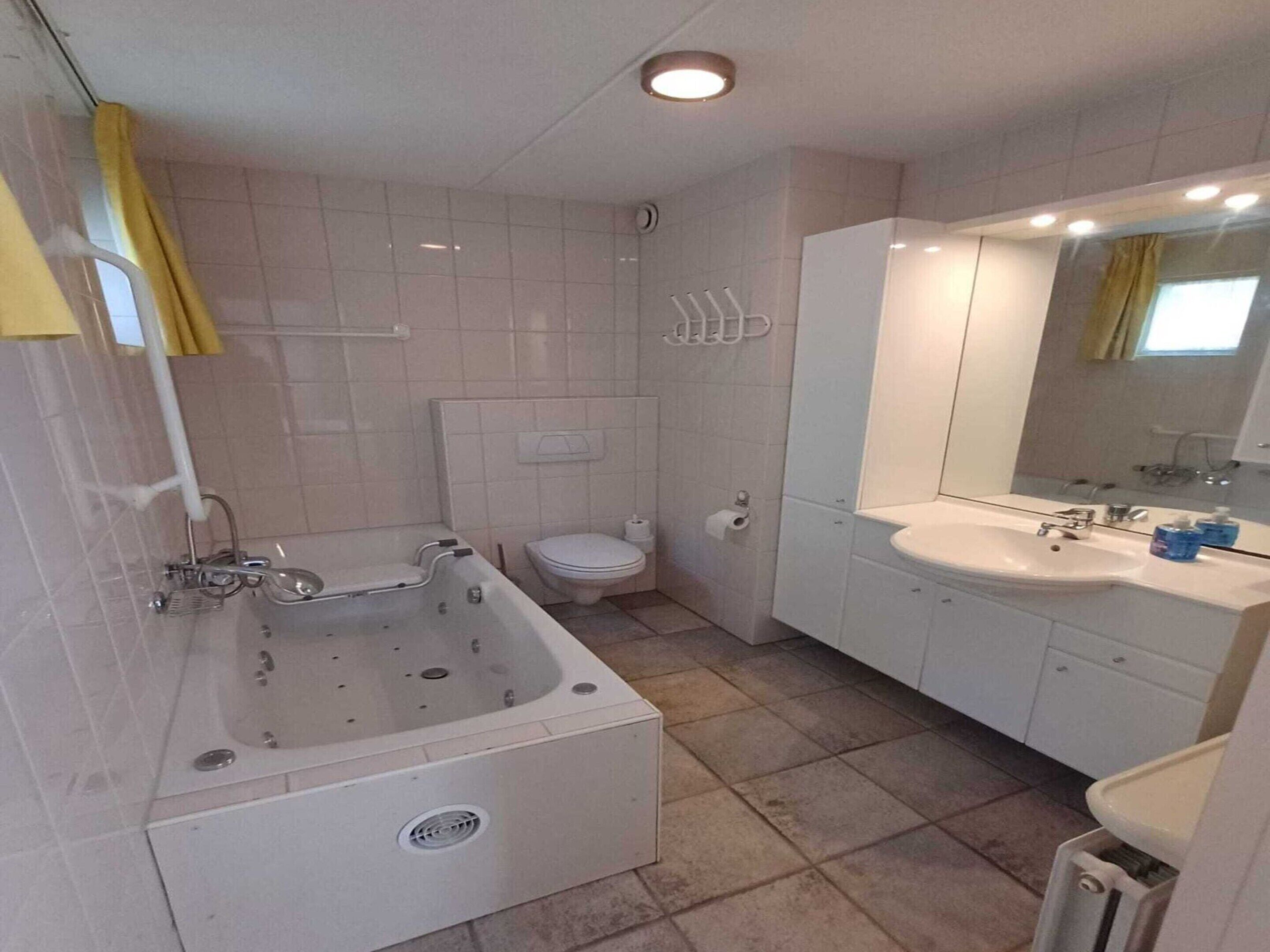 Ferienhaus | Badezimmer