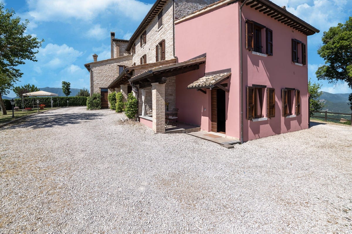 House | Exterior