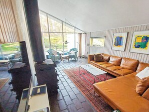 Interior - Secluded Retreat by Beach - By Traum Ferienwohnungen (Nexø)