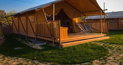 Farmhouse Tent in Marche Near Adriatic Sea
