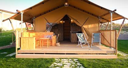 Farmhouse Tent in Marche Near Adriatic Sea