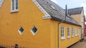 House | Exterior