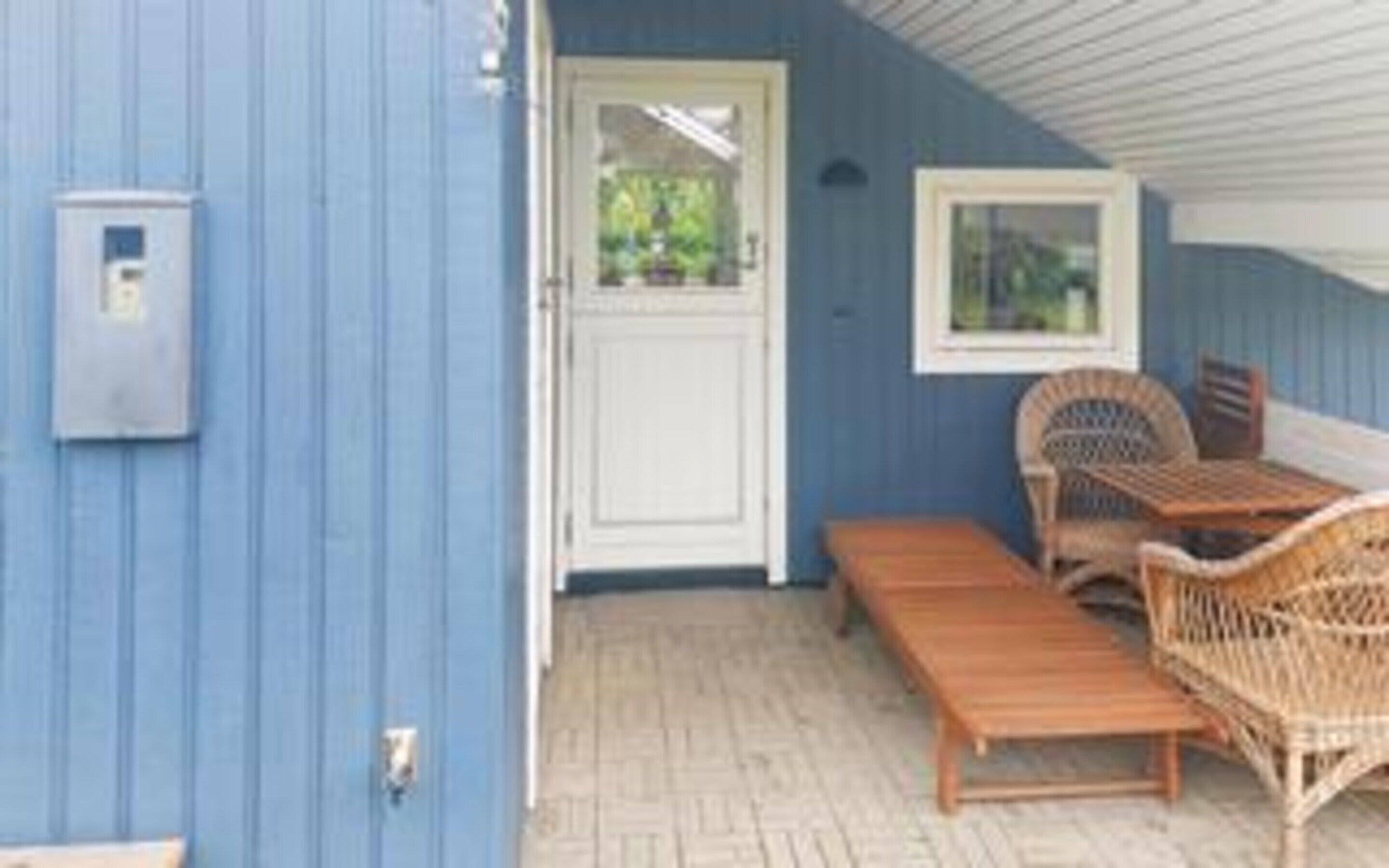 House | Outdoor dining