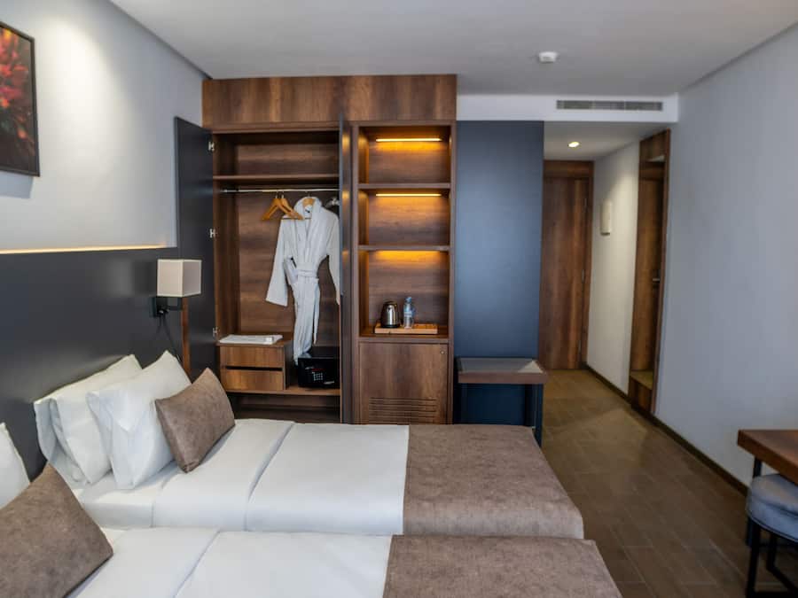 Chambre Supérieure Double ou avec lits jumeaux