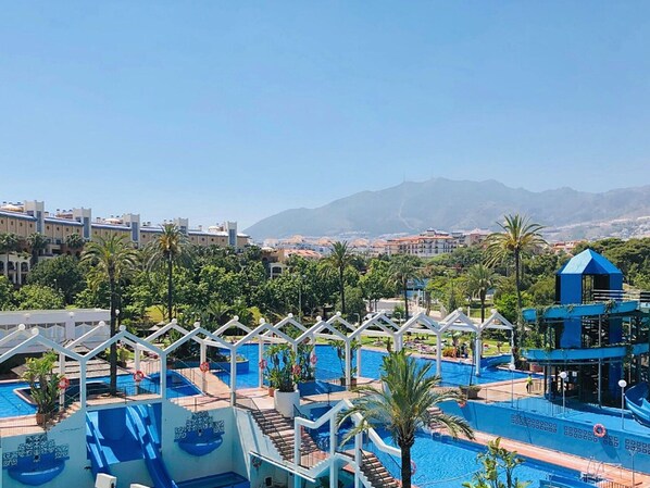 Ferienhaus | Pool | Innenpool, Außenpool