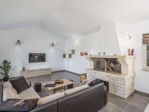 Villa | Living area