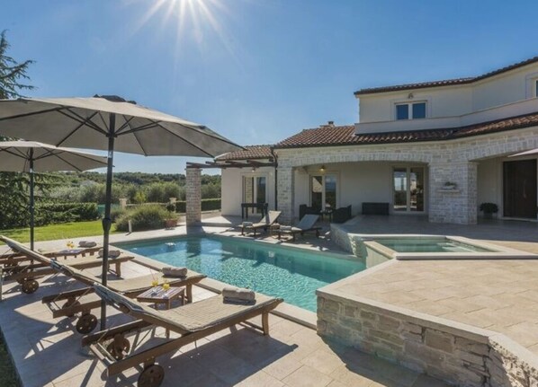 Villa | Pool | Outdoor pool - Bellavista With Pool (Vizinada)