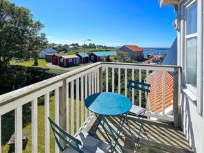 ハウス | 屋外ダイニングエリア