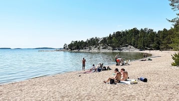 House | 5 bedrooms, individually furnished