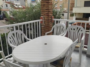 Apartment | Balcony - Apartment in Gandia Near Beach (Oliva)
